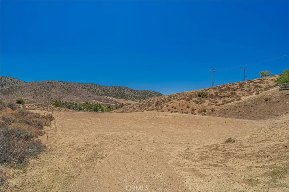 9210 Yucca Hills Agua Dulce, CA 91390