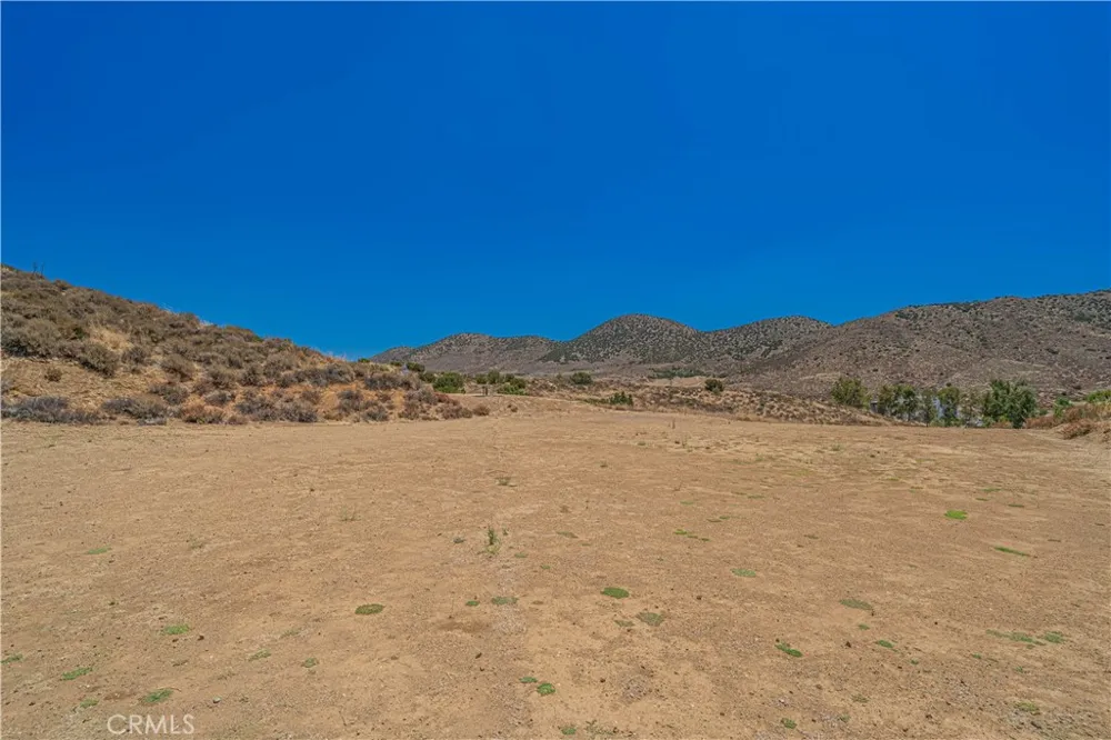 9210 Yucca Hills Agua Dulce, CA 91390