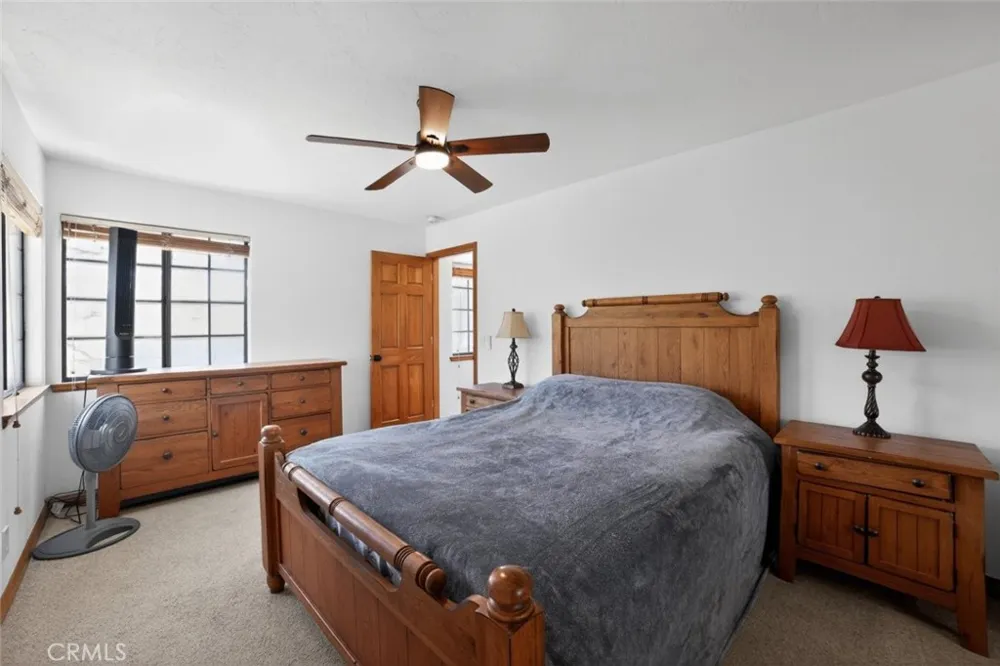 1198 Montreal Drive Lake Arrowhead, CA 92352