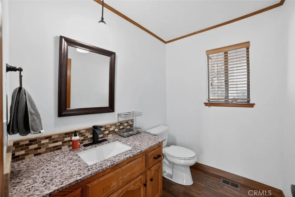 1198 Montreal Drive Lake Arrowhead, CA 92352