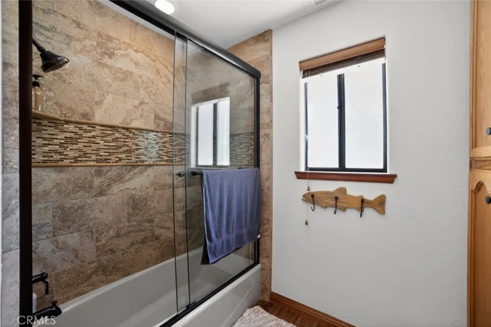 1198 Montreal Drive Lake Arrowhead, CA 92352