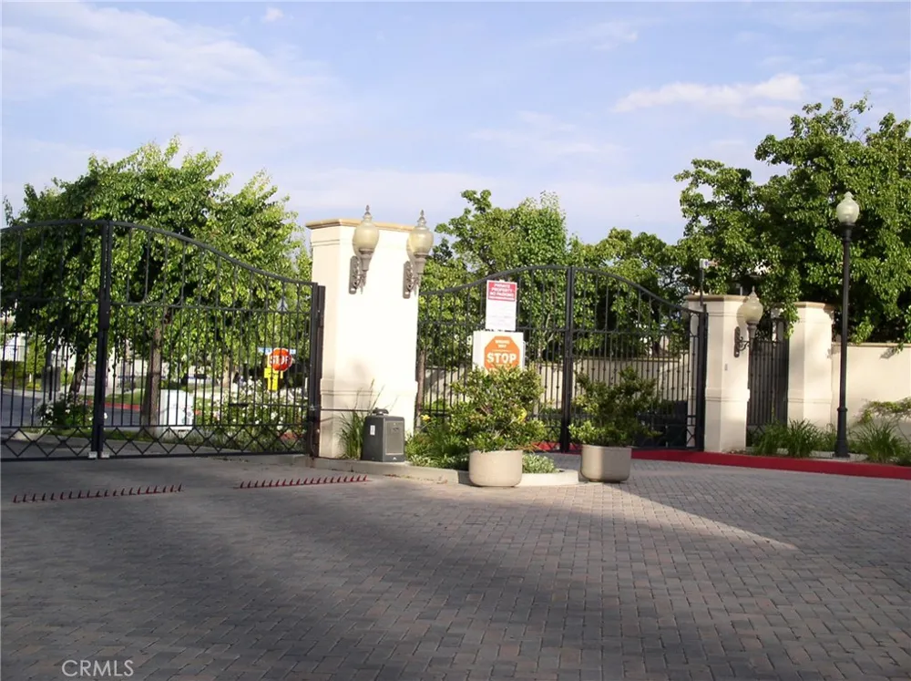 11424 Oakford Lane Porter Ranch, CA 91326