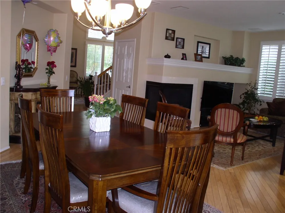 11424 Oakford Lane Porter Ranch, CA 91326