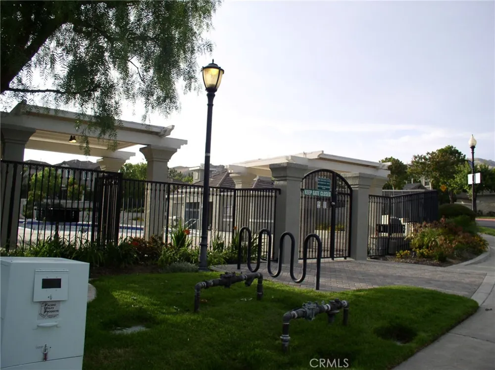 11424 Oakford Lane Porter Ranch, CA 91326