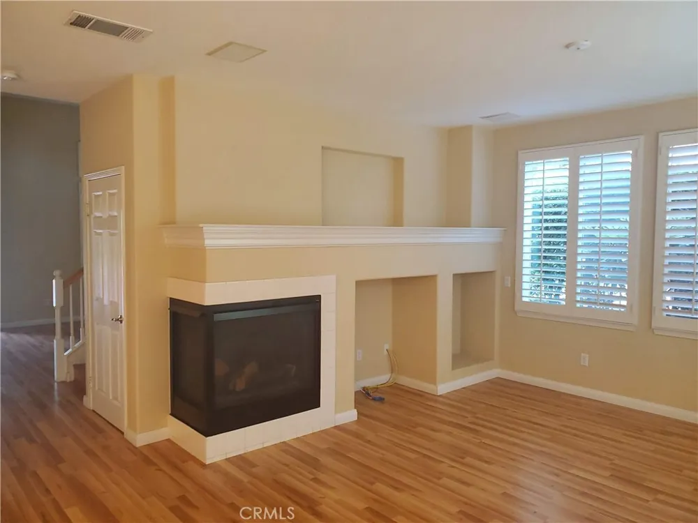 11424 Oakford Lane Porter Ranch, CA 91326