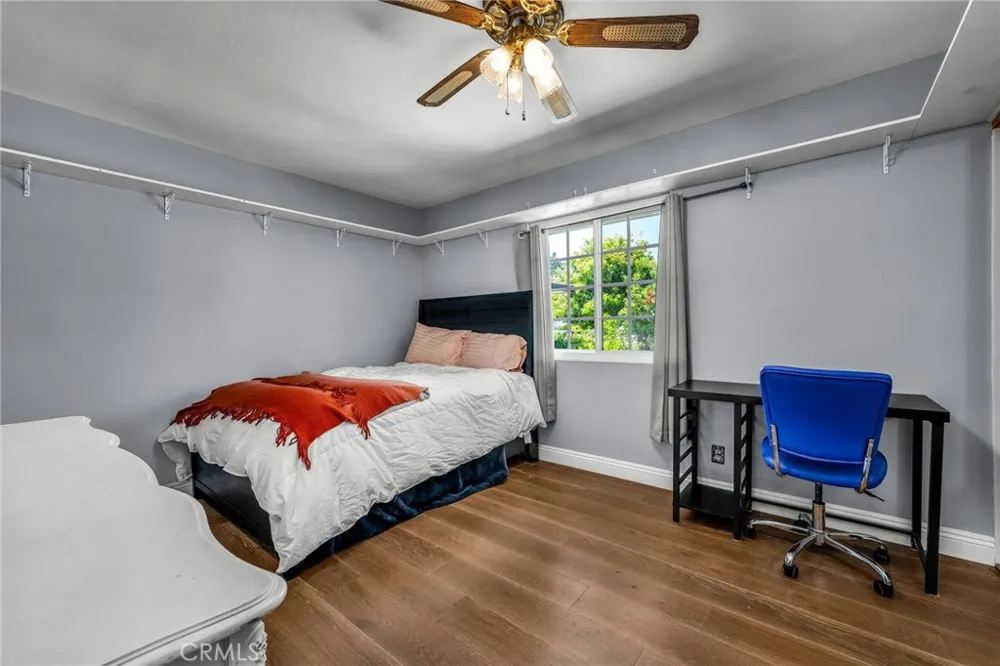 52 Sandra Court Newbury Park, CA 91320