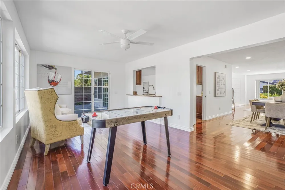 5917 Carell Avenue Agoura Hills, CA 91301