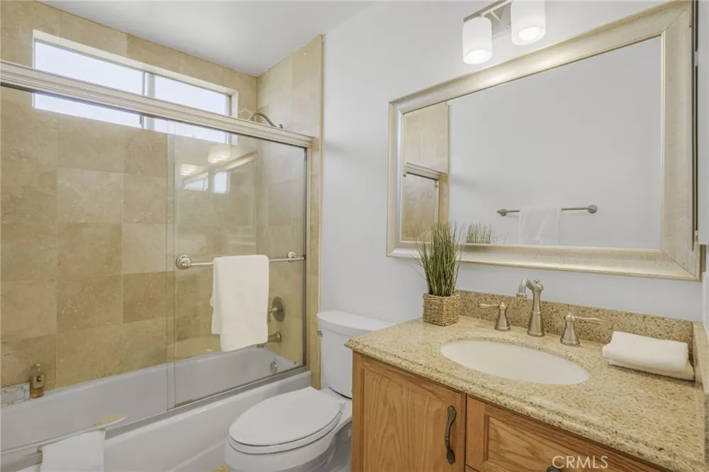 5917 Carell Avenue Agoura Hills, CA 91301