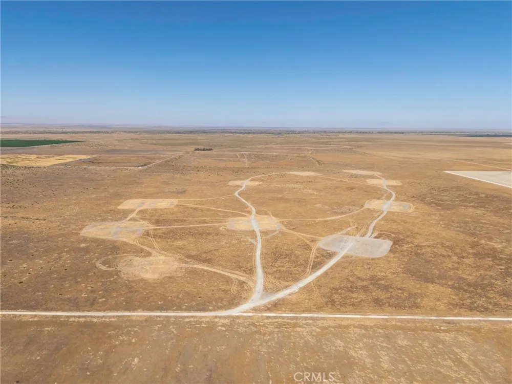 5 Gun CLub Rd. Delano, CA 90083