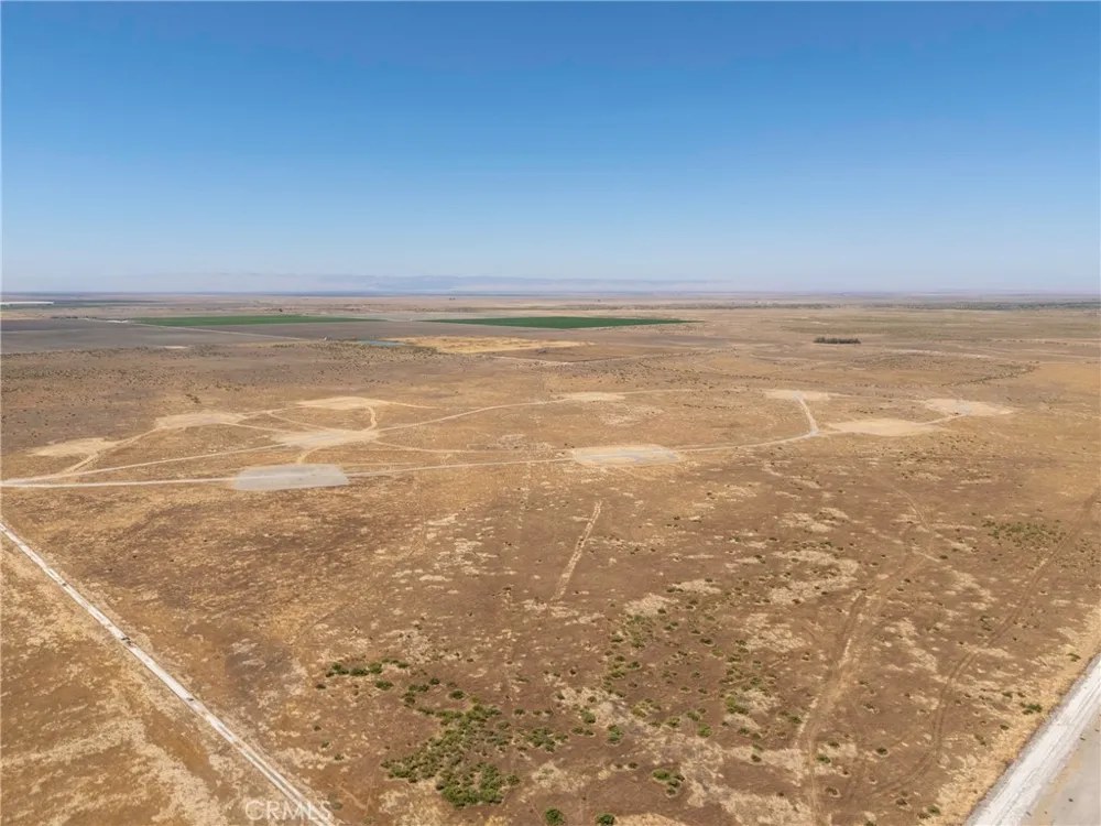 5 Gun CLub Rd. Delano, CA 90083