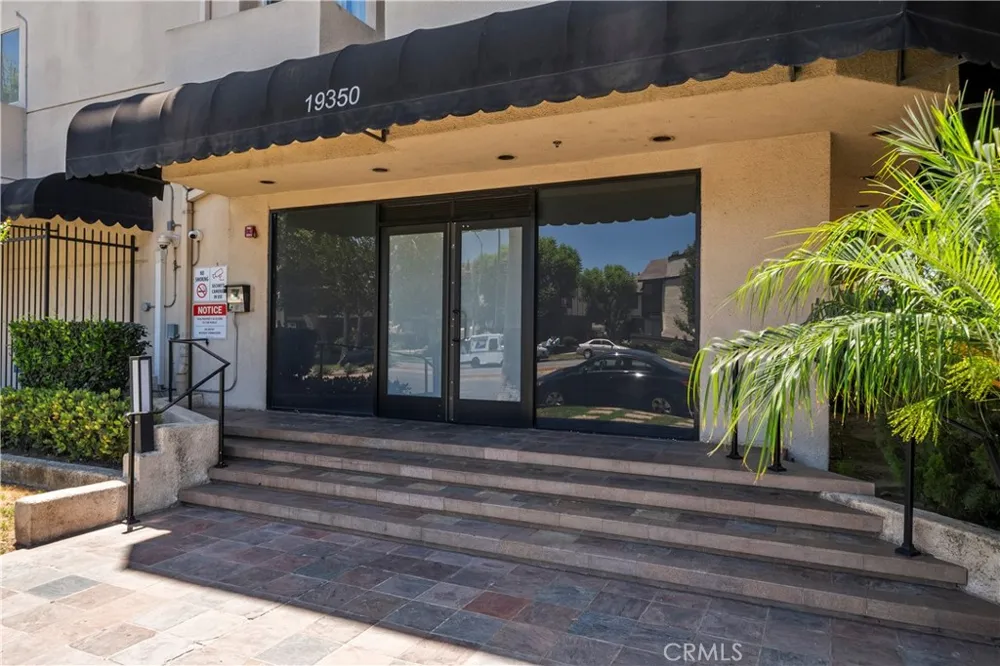 19350 Sherman Way. #328 Reseda, CA 91335