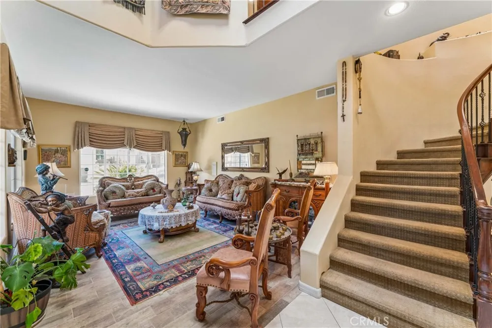 24515 Ebelden Newhall, CA 91321