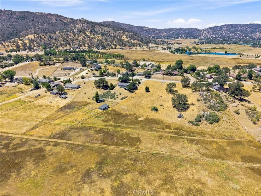 23760 Dart Tehachapi, CA 93561