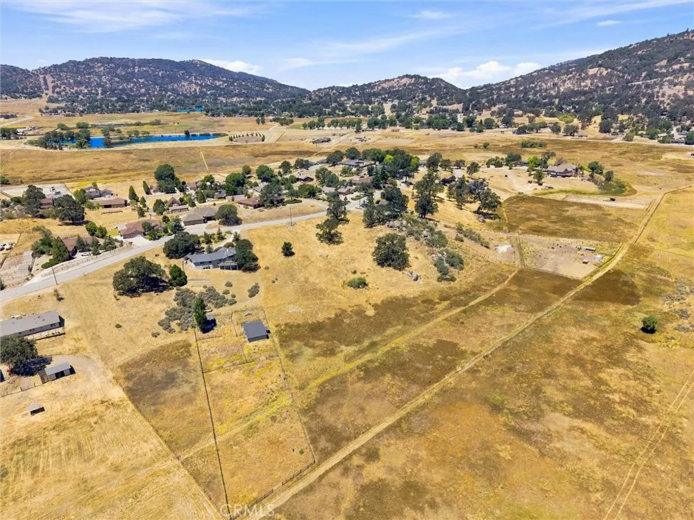 23760 Dart Tehachapi, CA 93561