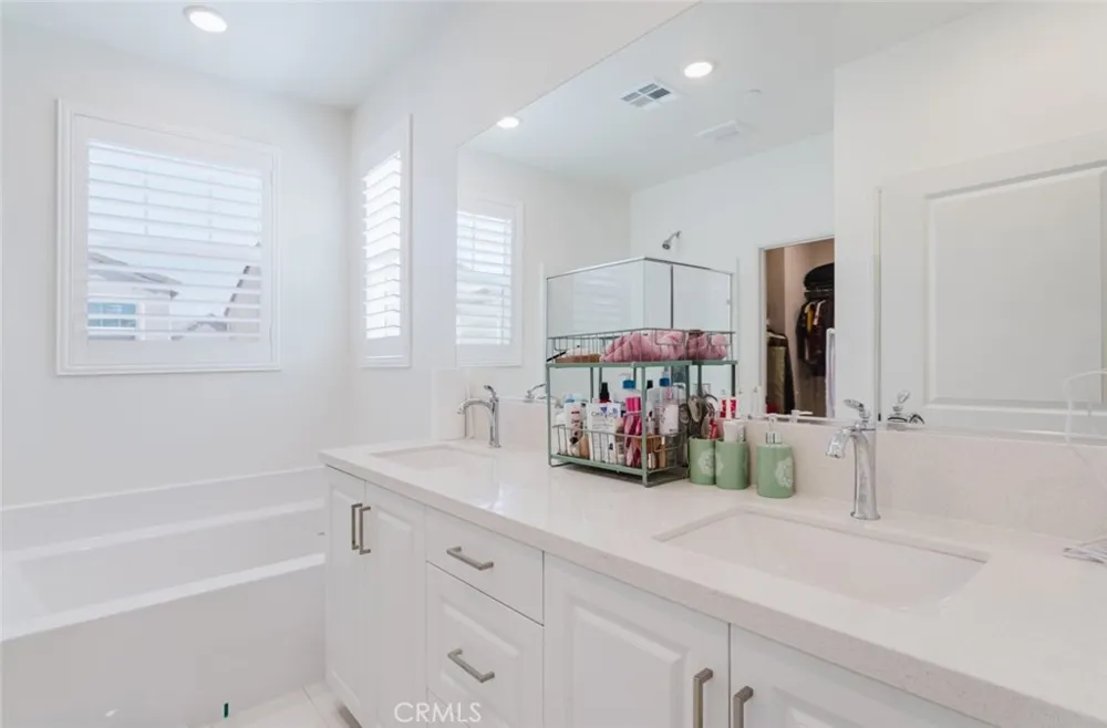 4101 S Sunflower Paseo Ontario, CA 91761