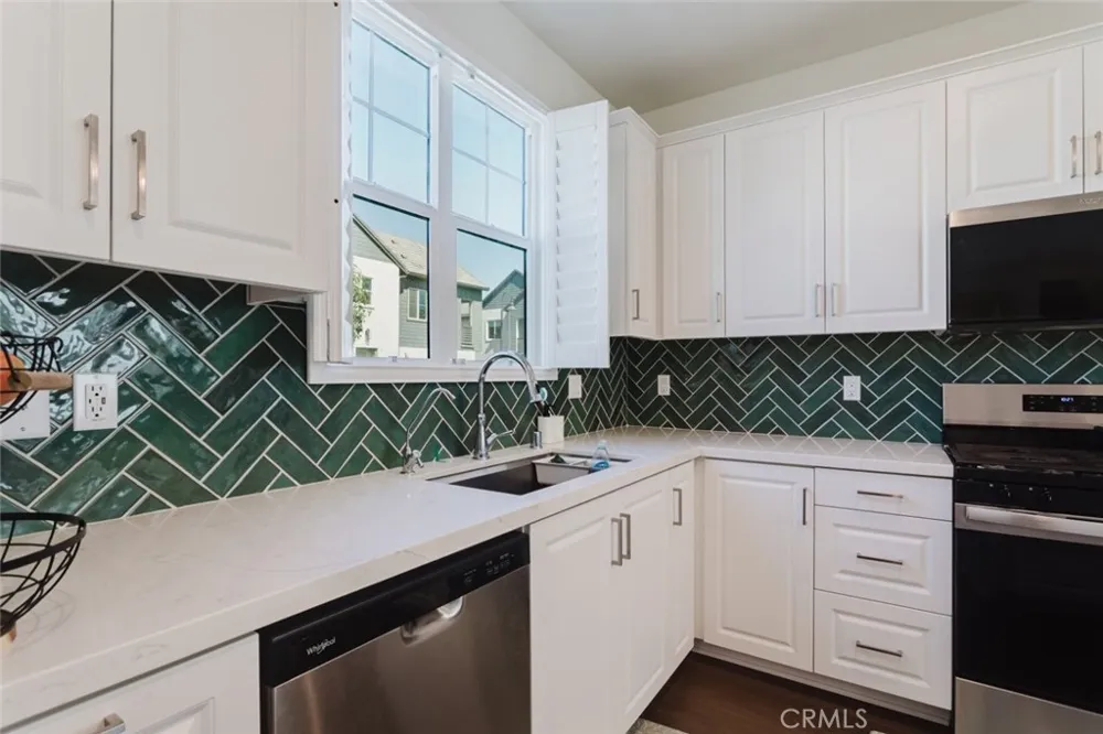 4101 S Sunflower Paseo Ontario, CA 91761