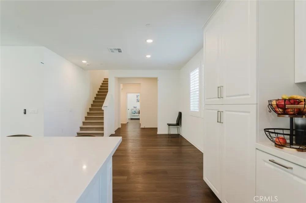 4101 S Sunflower Paseo Ontario, CA 91761