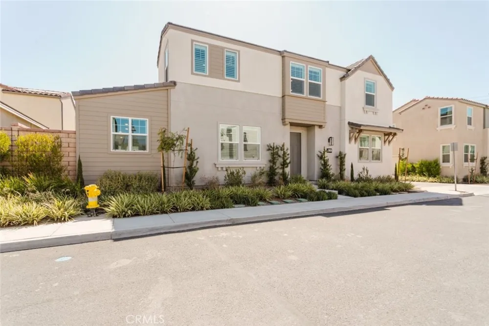 4101 S Sunflower Paseo Ontario, CA 91761