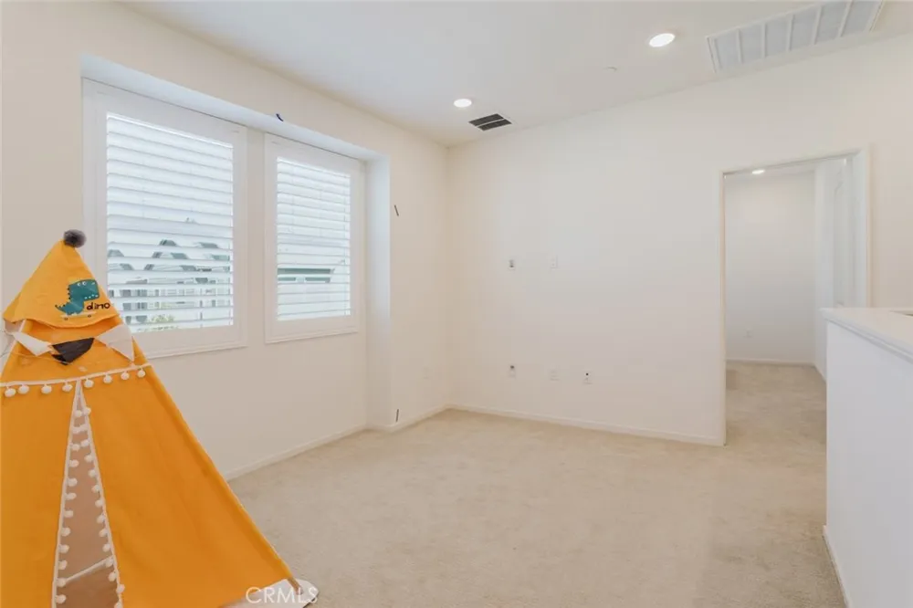 4101 S Sunflower Paseo Ontario, CA 91761
