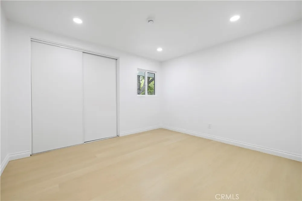 28201 Hot Springs Canyon Country, CA 91351
