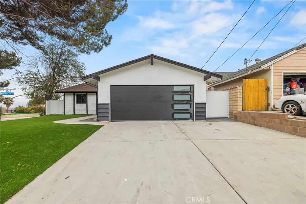 28201 Hot Springs Canyon Country, CA 91351