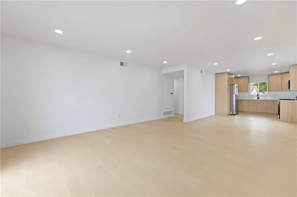 28201 Hot Springs Canyon Country, CA 91351
