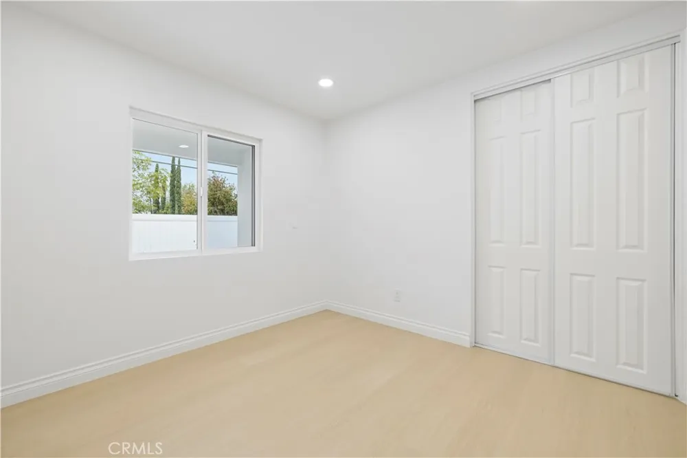 28201 Hot Springs Canyon Country, CA 91351