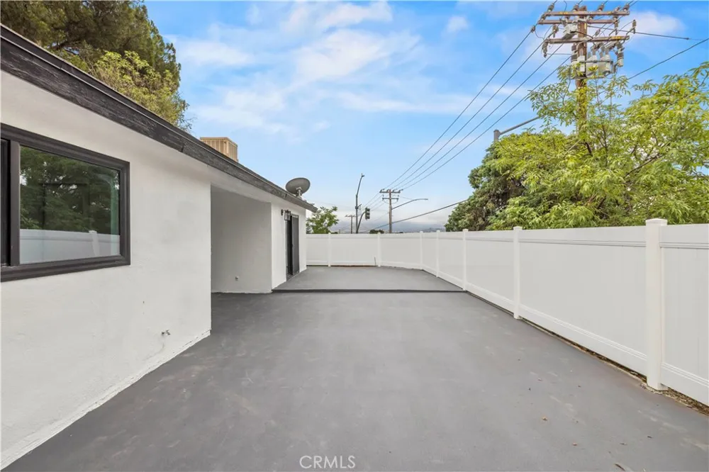 28201 Hot Springs Canyon Country, CA 91351