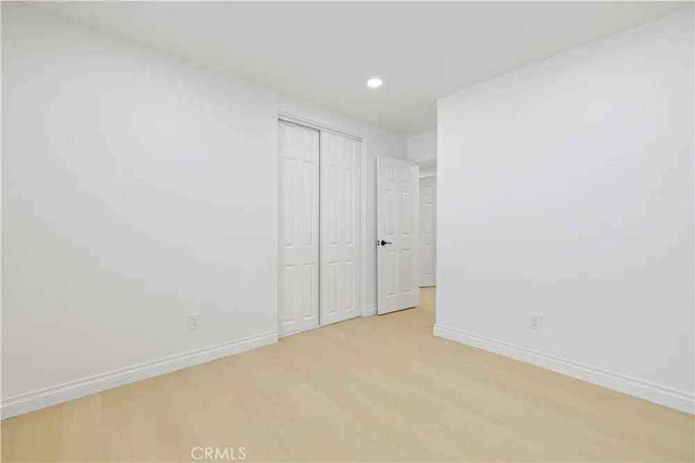 28201 Hot Springs Canyon Country, CA 91351