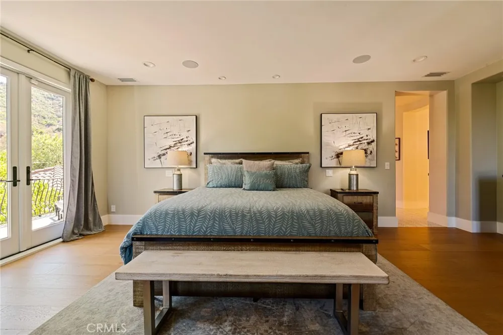29462 Malibu View Court Agoura Hills, CA 91301