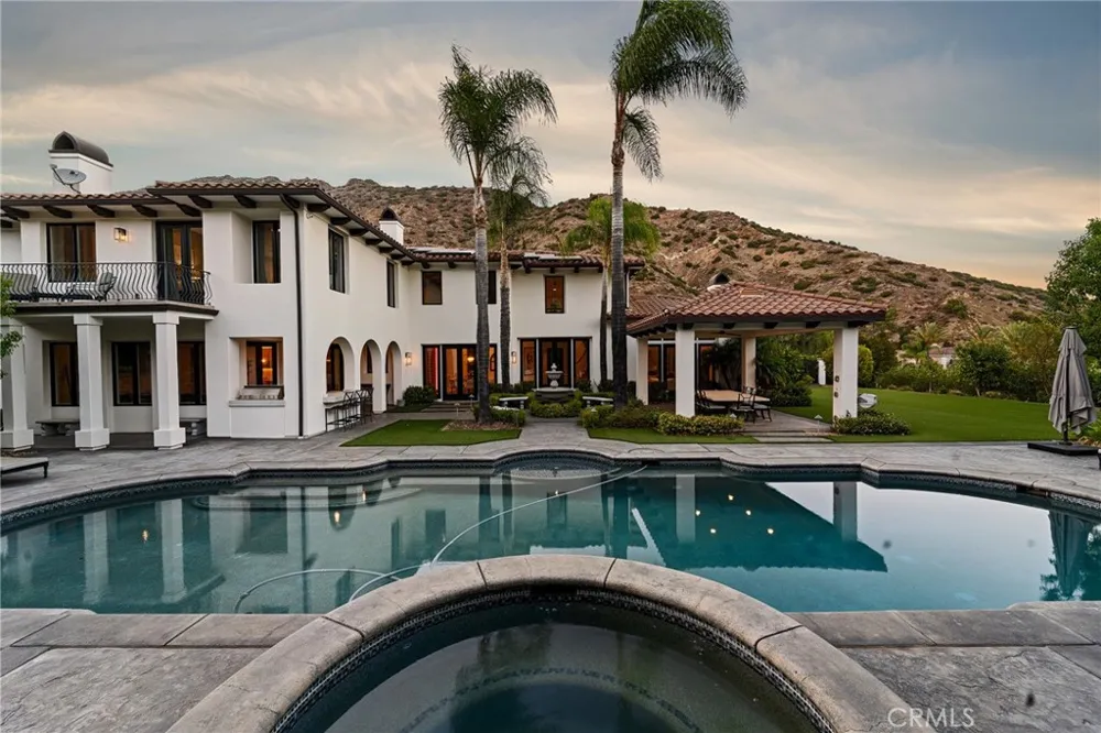 29462 Malibu View Court Agoura Hills, CA 91301