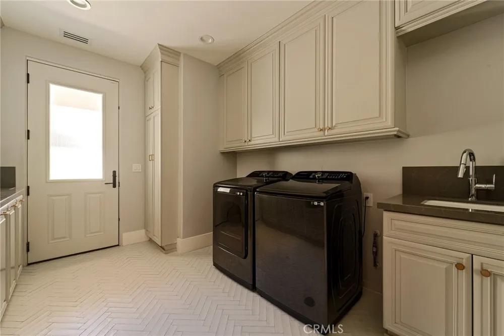 29462 Malibu View Court Agoura Hills, CA 91301