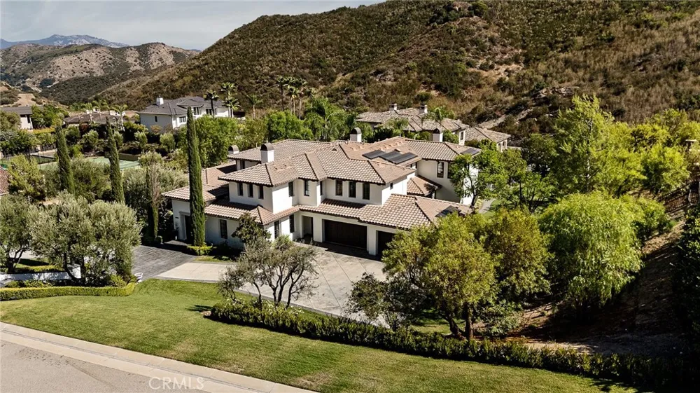 29462 Malibu View Court Agoura Hills, CA 91301
