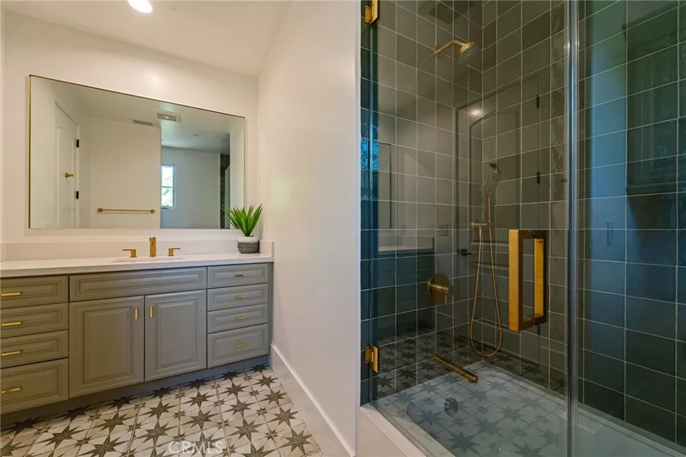 29462 Malibu View Court Agoura Hills, CA 91301