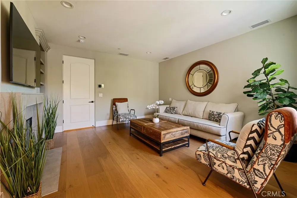 29462 Malibu View Court Agoura Hills, CA 91301