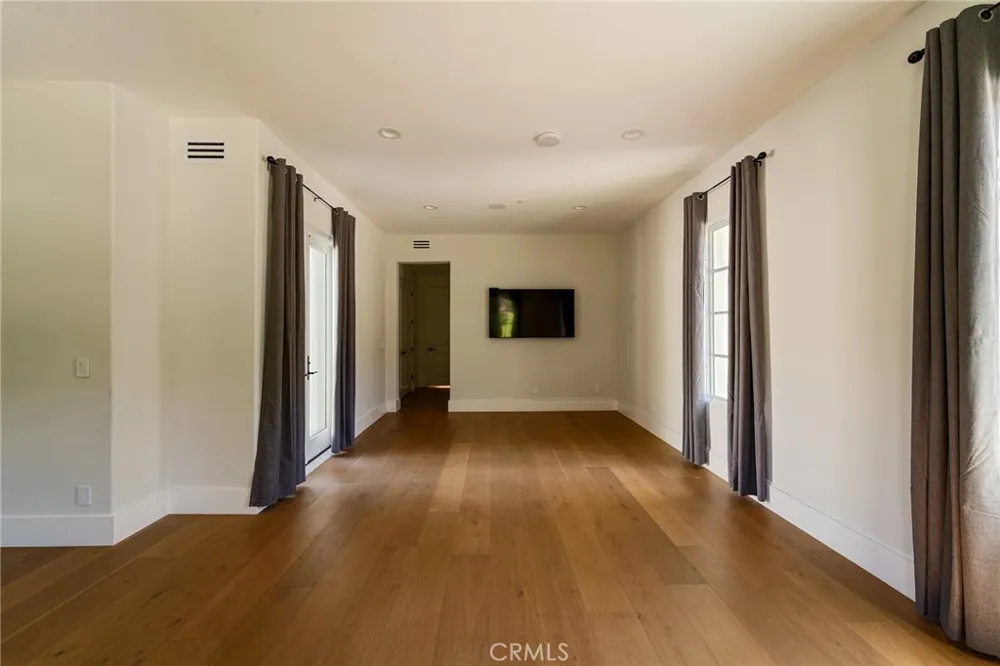 29462 Malibu View Court Agoura Hills, CA 91301