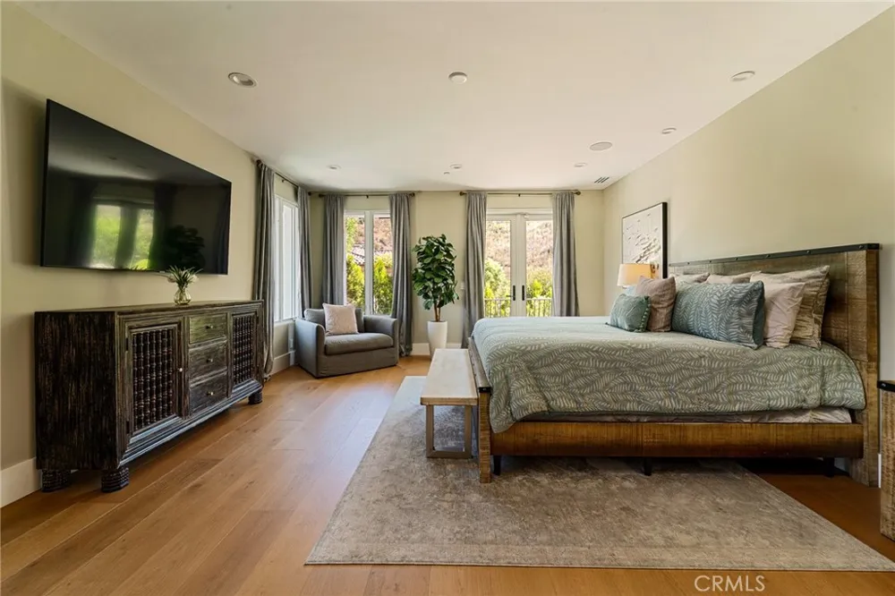 29462 Malibu View Court Agoura Hills, CA 91301