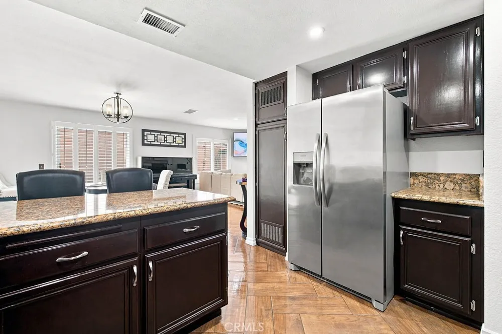 25114 Steinbeck Avenue #B Stevenson Ranch, CA 91381