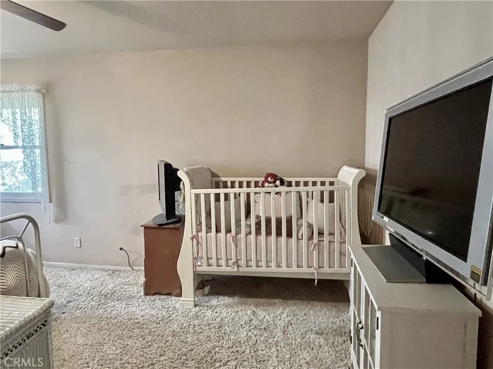 3432 Dakota Frazier Park, CA 93225