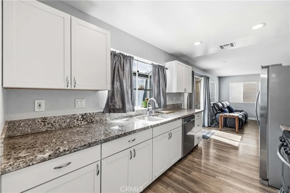 43626 Easy Street Lancaster, CA 93535