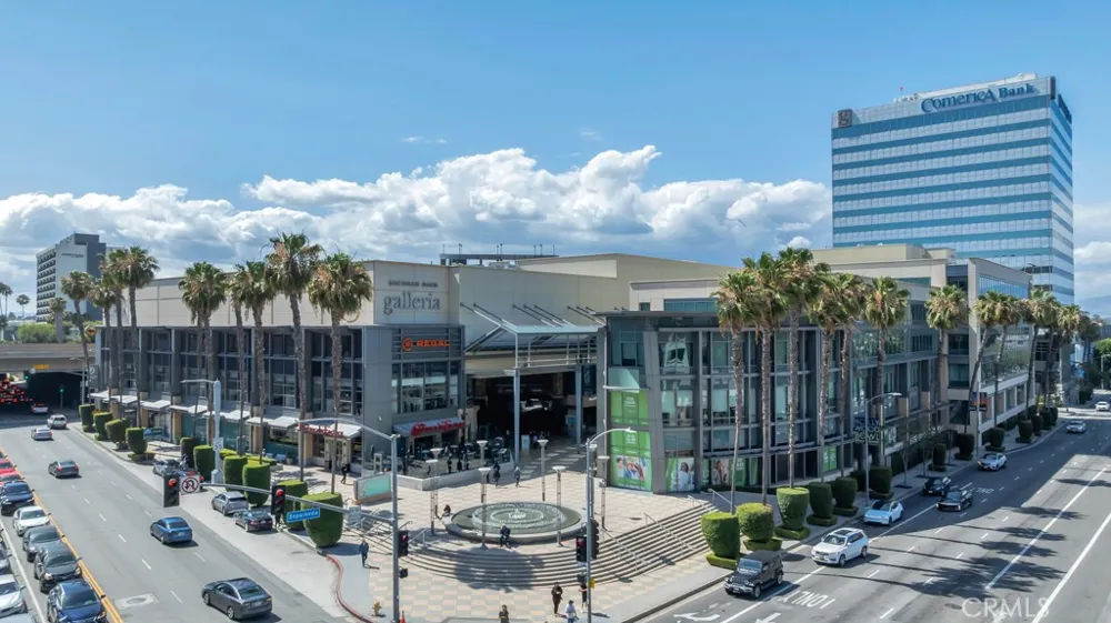 14530 Benefit Street #102 Sherman Oaks, CA 91403