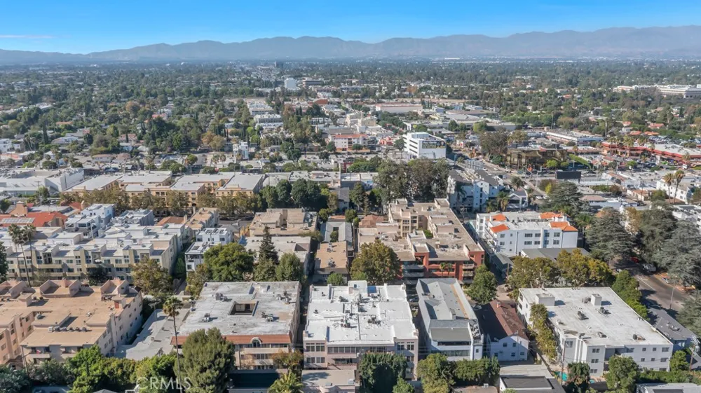 14530 Benefit Street #102 Sherman Oaks, CA 91403