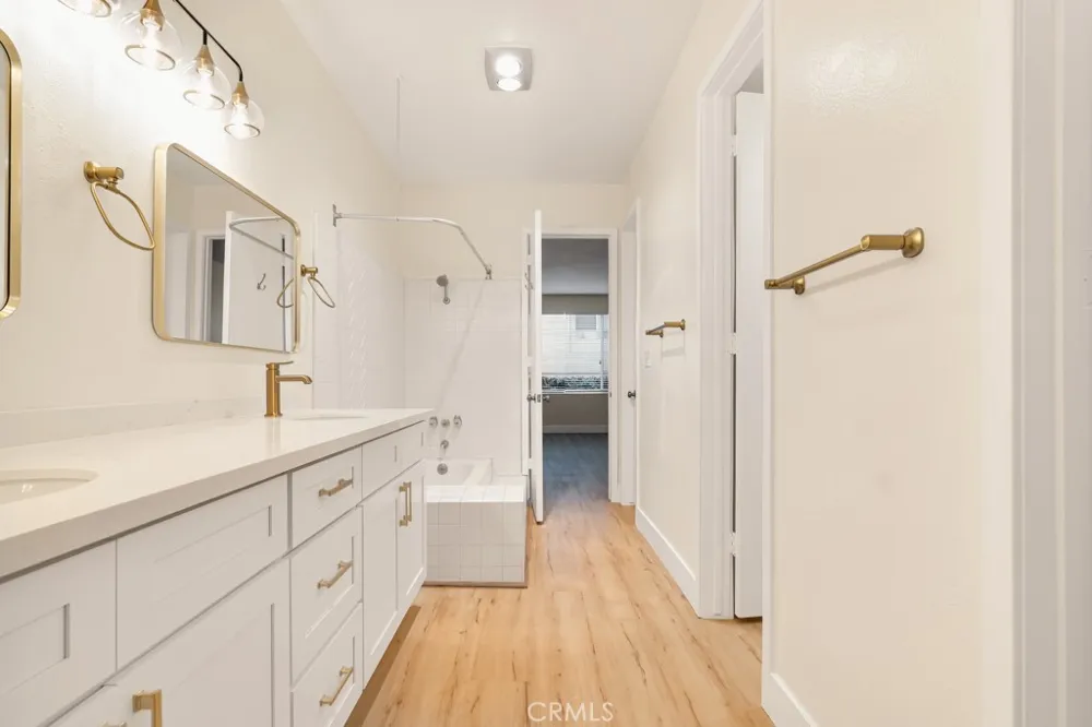 14530 Benefit Street #102 Sherman Oaks, CA 91403