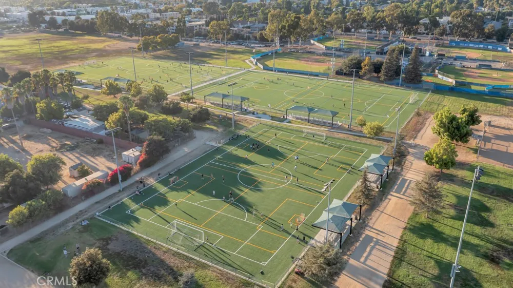 14530 Benefit Street #102 Sherman Oaks, CA 91403