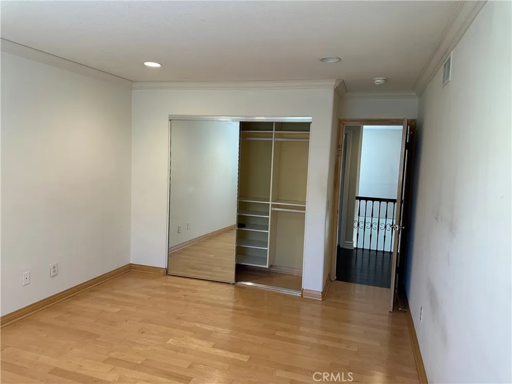 1700 Bronzewood Court Newbury Park, CA 91320