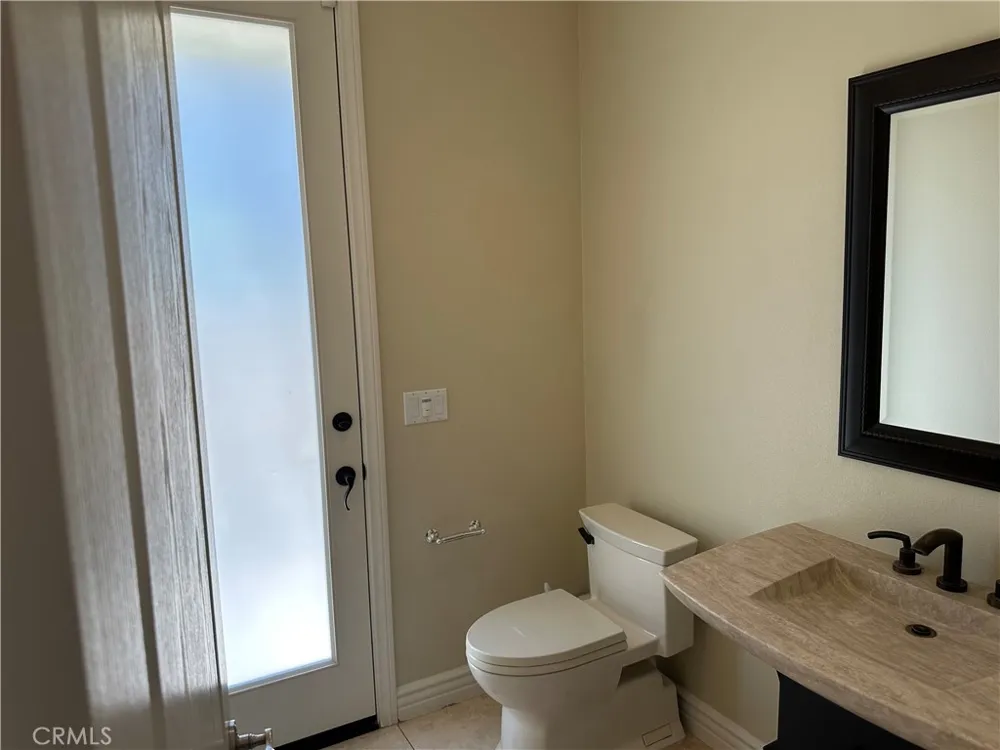 1700 Bronzewood Court Newbury Park, CA 91320