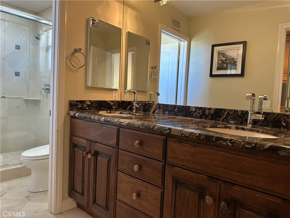 1700 Bronzewood Court Newbury Park, CA 91320