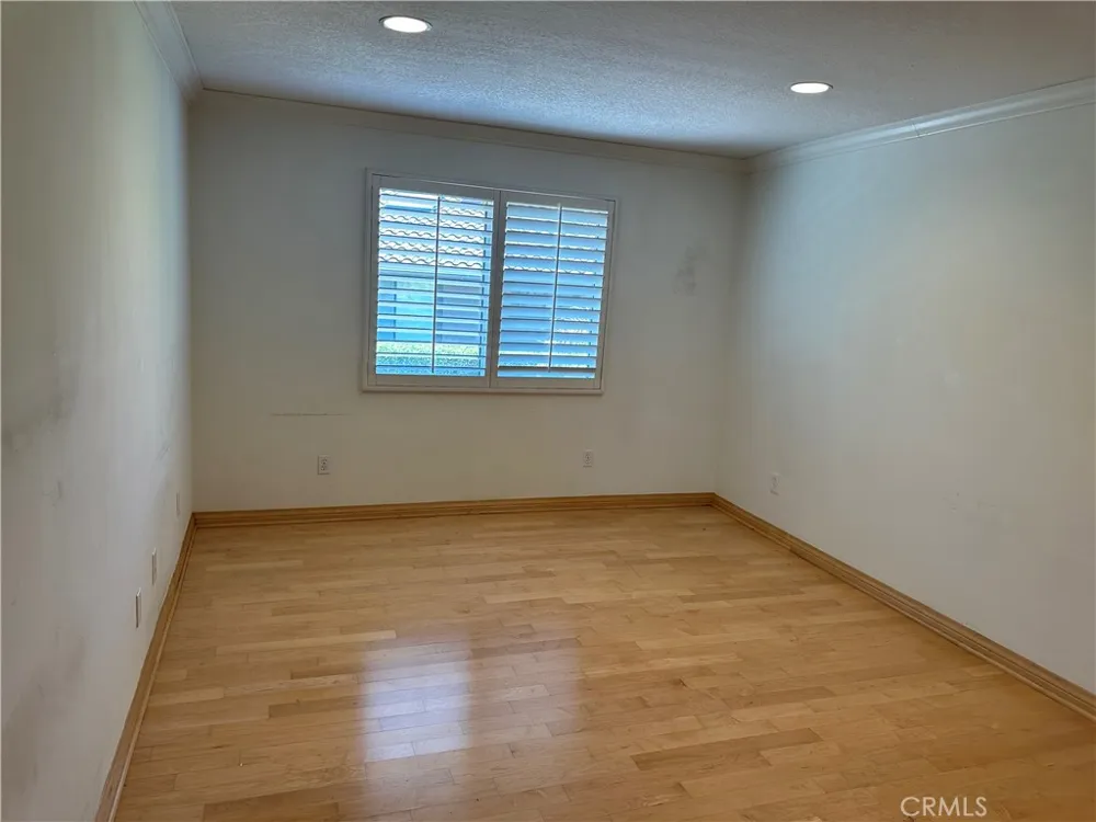 1700 Bronzewood Court Newbury Park, CA 91320