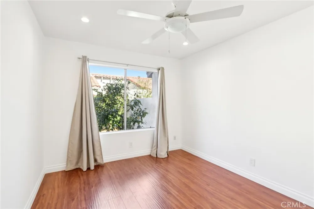 19535 Rinaldi Street #44 Porter Ranch, CA 91326