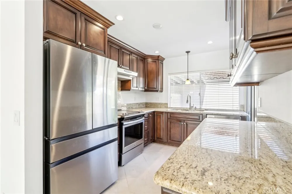 19535 Rinaldi Street #44 Porter Ranch, CA 91326
